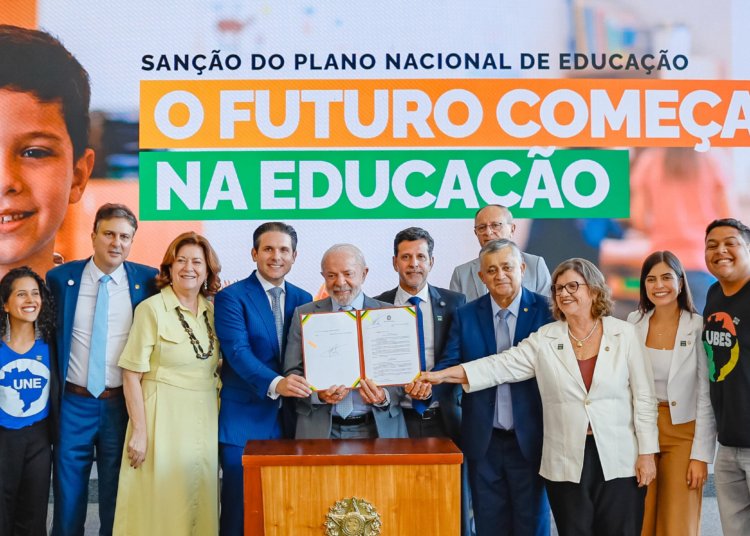 PNE: Brasil projeta 10% do PIB na educação e metas ousadas para a próxima década