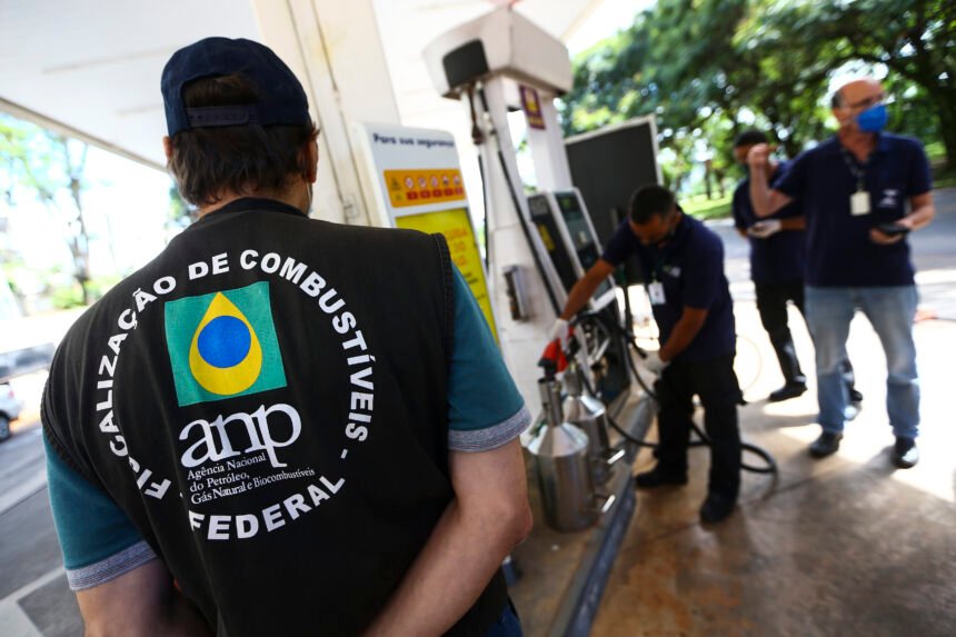 Anp autua 21 empresas por preço abusivo de combustíveis e projeta 40% mais vistorias