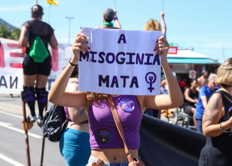 Câmara Municipal concentra 77% dos casos de violência política contra vereadoras no Brasil