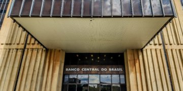 Copom reduz taxa Selic para 14% ao ano em novo corte de 0,25 ponto percentual