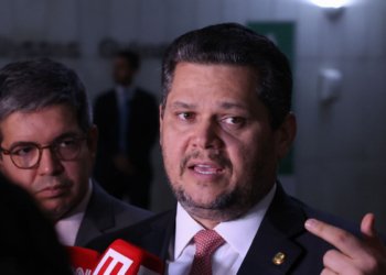 Davi Alcolumbre envia PEC do fim da escala 6x1 para análise na CCJ do Senado