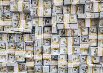 Dólar recua 1% e fecha a R$ 5,14 com melhora de indicadores globais e Ibovespa em alta