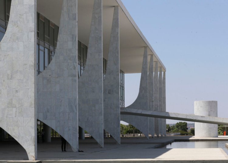 Eleições 2026 definem ocupantes de cargos no Executivo federal e nos estados em 4 de outubro