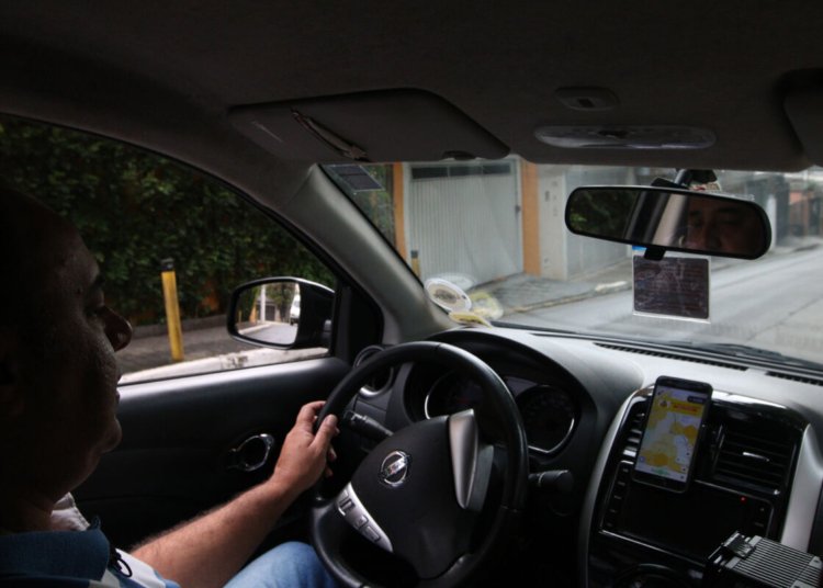 Fazenda estuda mudar programa Move Brasil para atrair bancos privados ao crédito de motoristas