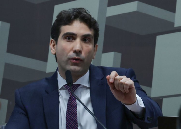 Gabriel Galípolo critica empresas que buscam acesso indevido a garantias do FGC
