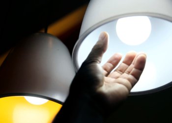 IPCA-15 registra deflação de 0,40% em agosto impulsionada por energia e alimentos