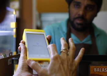 Monitor do PIB da FGV indica desaceleração da economia brasileira com alta de 0,3% no trimestre