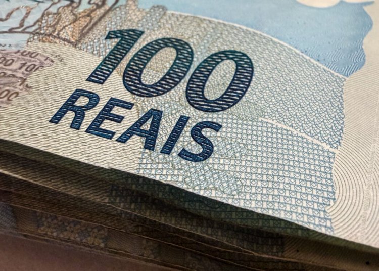 Relatório Focus mantém previsões para IPCA, Selic, PIB e dólar para 2026