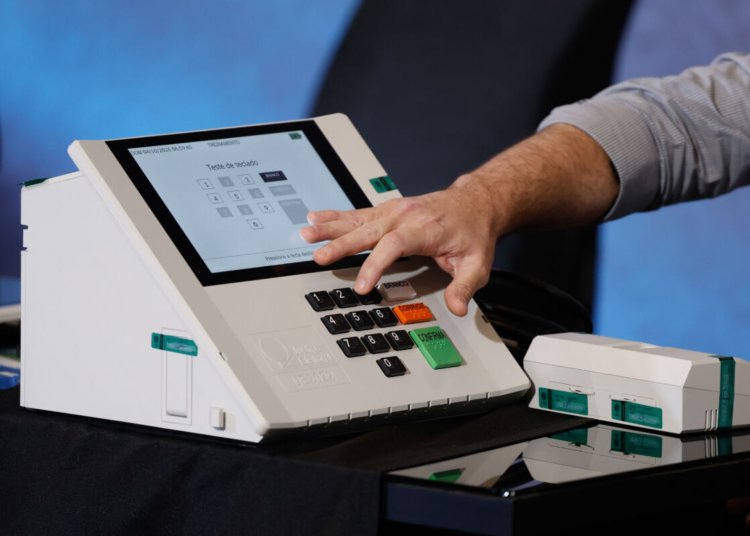 TSE reforça protocolo de auditoria e garante segurança do sistema para as eleições de 2026