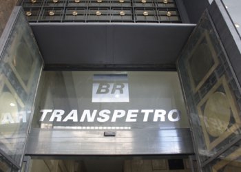 Transpetro abre concurso com 4.171 vagas e salários de até R$ 15 mil
