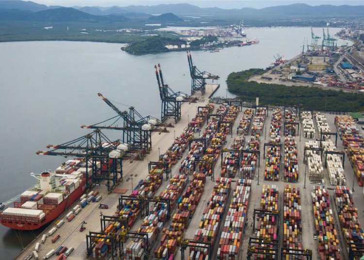 Alta nos preços de exportação compensa tarifas dos EUA e eleva vendas brasileiras em 12,1%