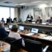 CCJ do Senado aprova PEC que reduz jornada para 40 horas semanais e extingue escala 6x1