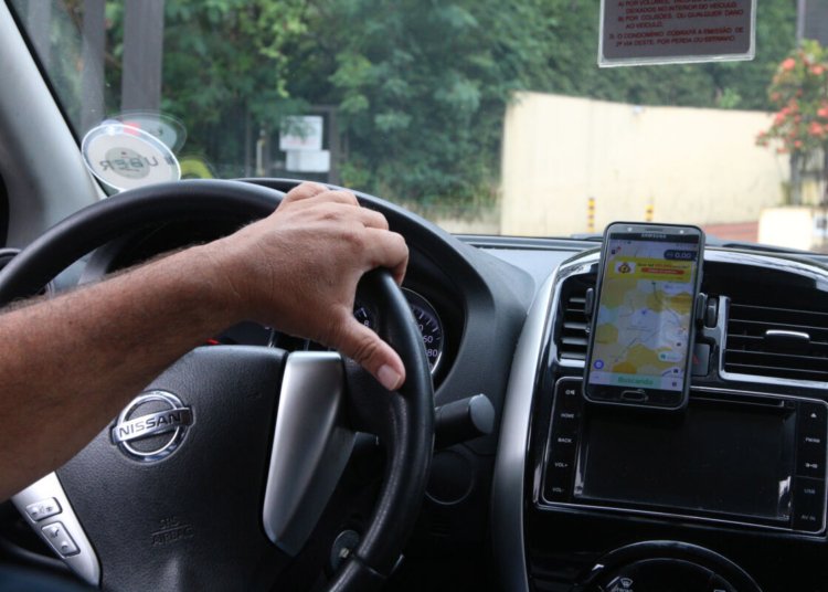 CMN elimina prazo de contratação para crédito de motoristas e taxistas no Move Brasil