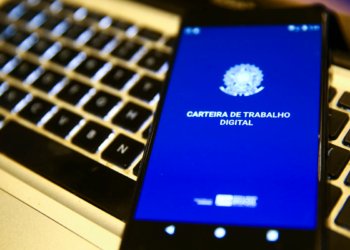 Desemprego recua para 5,3% e Brasil alcança recorde de 103,5 milhões de pessoas ocupadas