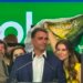 Flávio Bolsonaro viajou em jato de ex-banqueiro investigado em esquema do Banco Master