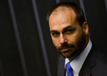Ministério da Justiça demite Eduardo Bolsonaro do cargo de escrivão da Polícia Federal
