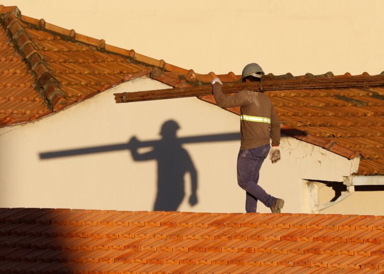 Orçamento de 2027 destina R$ 133,8 bilhões para investimentos e supera piso fiscal