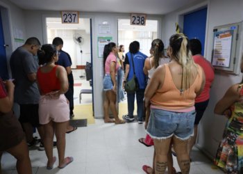 Eleições definem governadores e senadores com idades entre 35 e 78 anos no pleito nacional