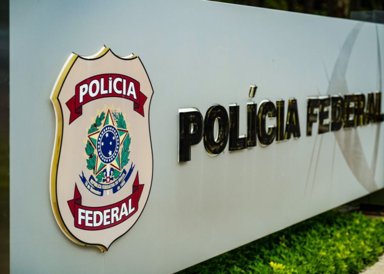 Polícia Federal apreende R$ 2,8 milhões e leva 204 pessoas a delegacias no primeiro turno