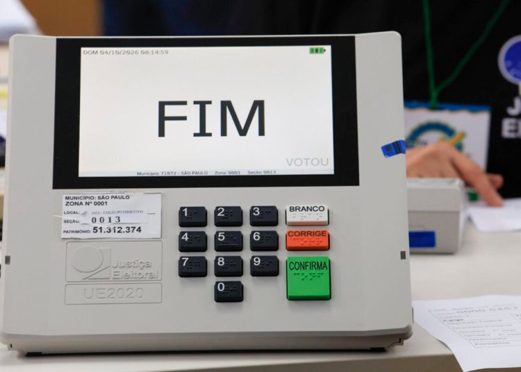 TSE substitui 421 urnas eletrônicas em todo o país nas duas primeiras horas de votação